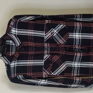 Excellent condition pre-owned boyfriend shirt by sanctuary